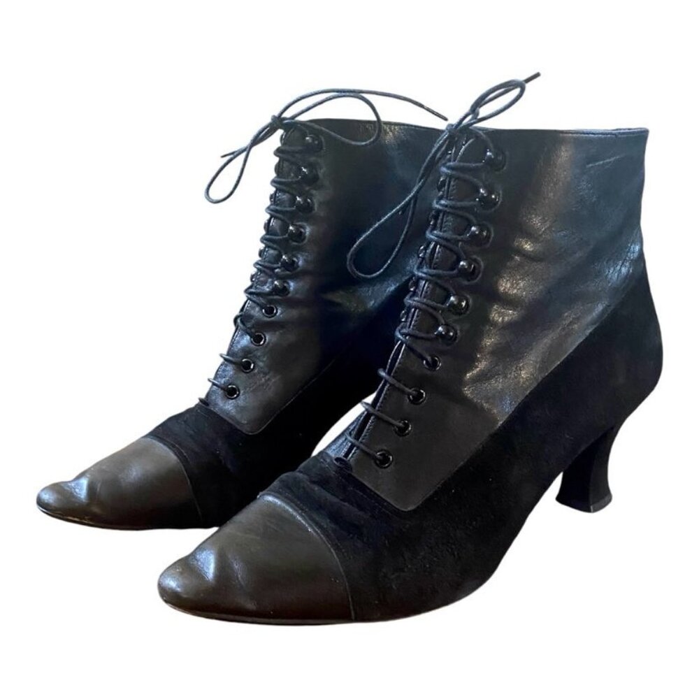Vintage Anne Klein II Suede Leather Granny Lace Up Ankle Boots size 9.5 M